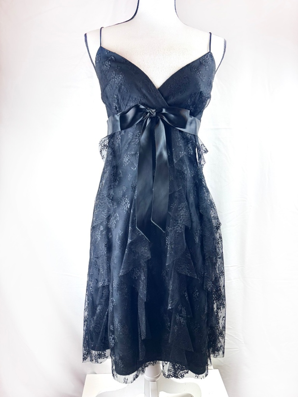 Cache Elegant Lace Cocktail Dress with Waist Ribbon - Size 6 (A203)